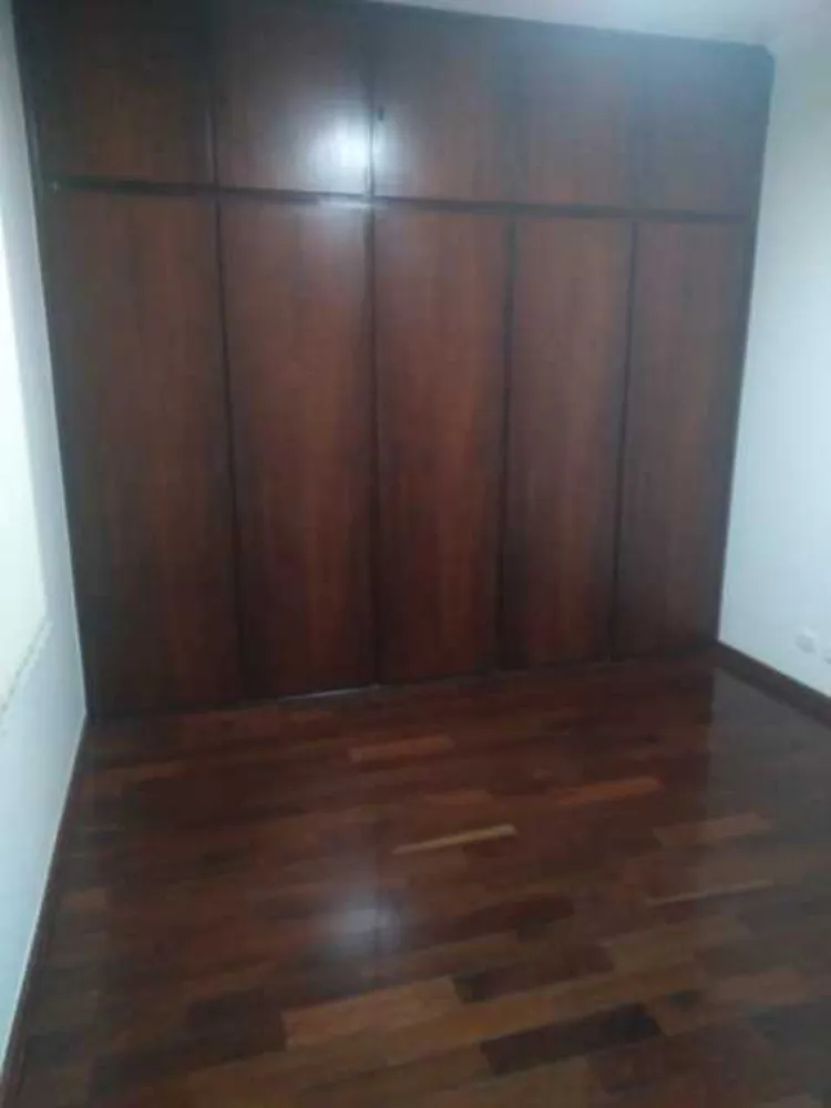 Casa, 4 quartos, 226 m² - Foto 4