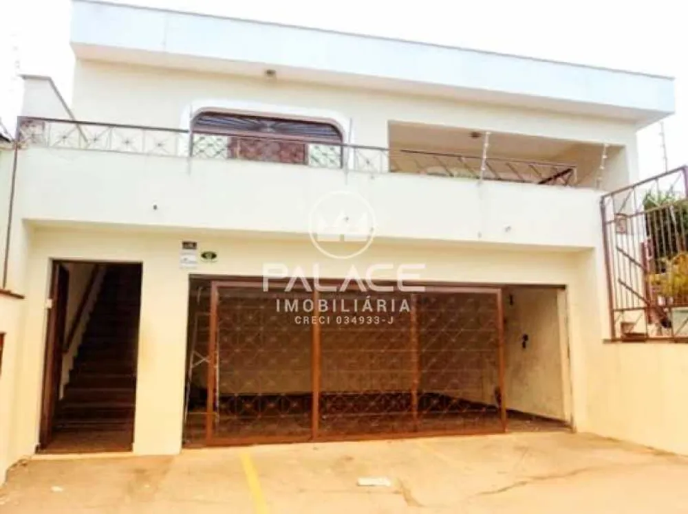 Casa, 4 quartos, 221 m² - Foto 1