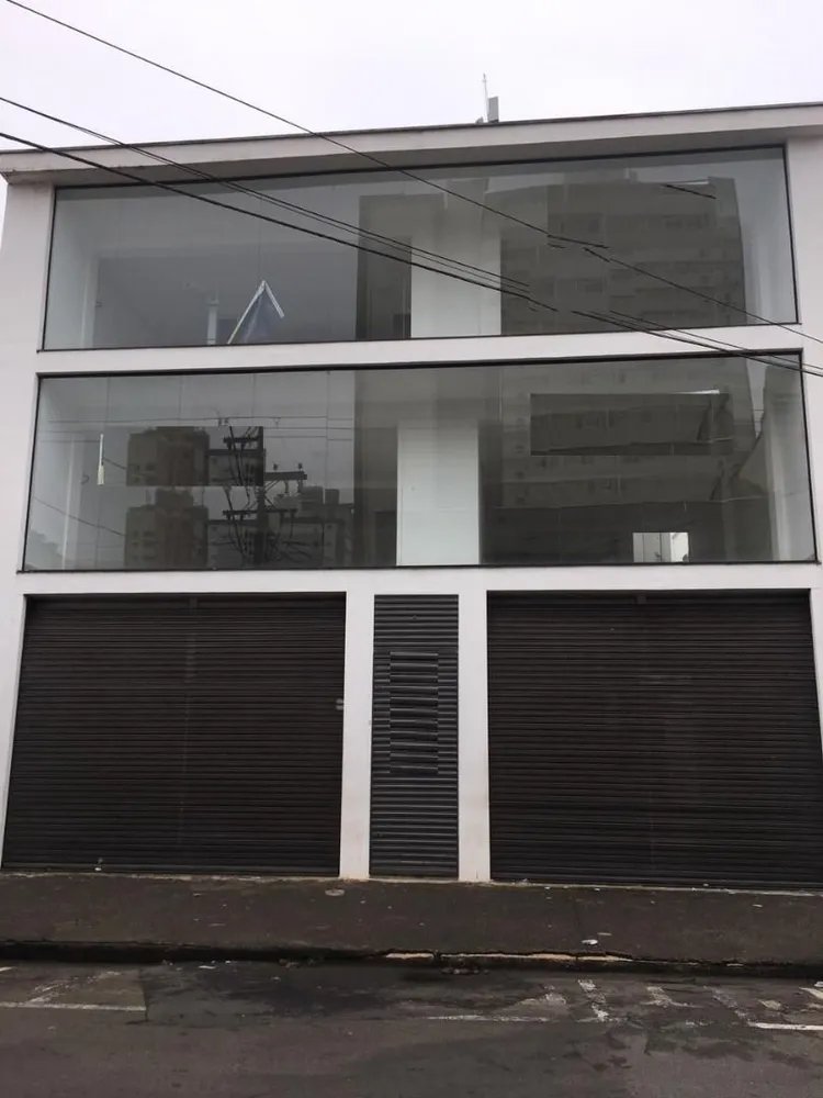 Prédio Inteiro, 240 m² - Foto 1