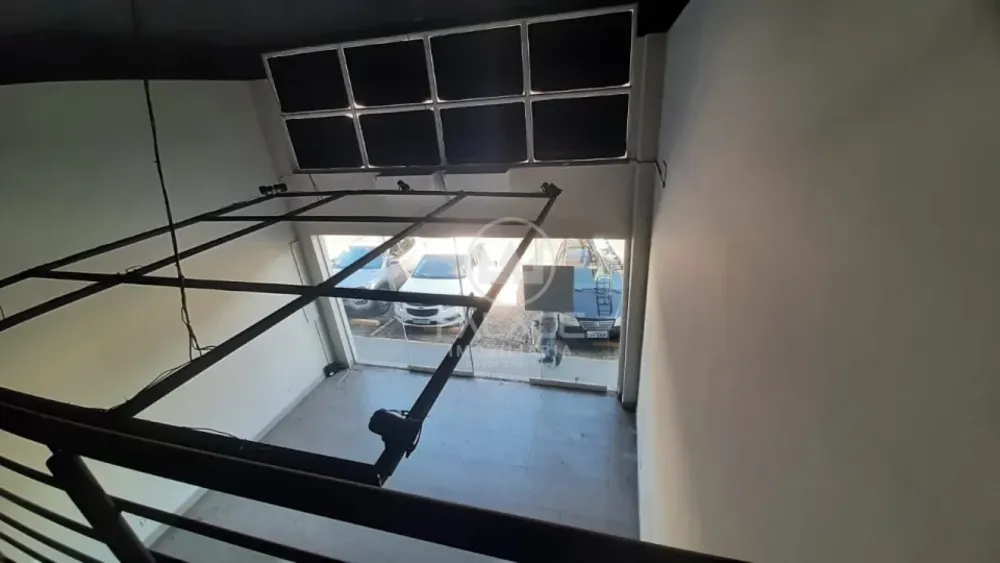 Prédio Inteiro, 65 m² - Foto 1