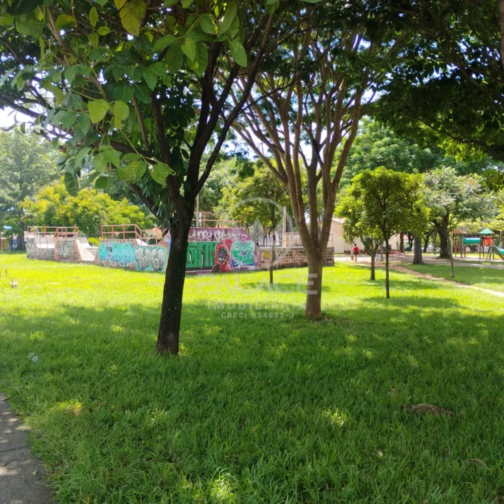 Terreno, 240 m² - Foto 2