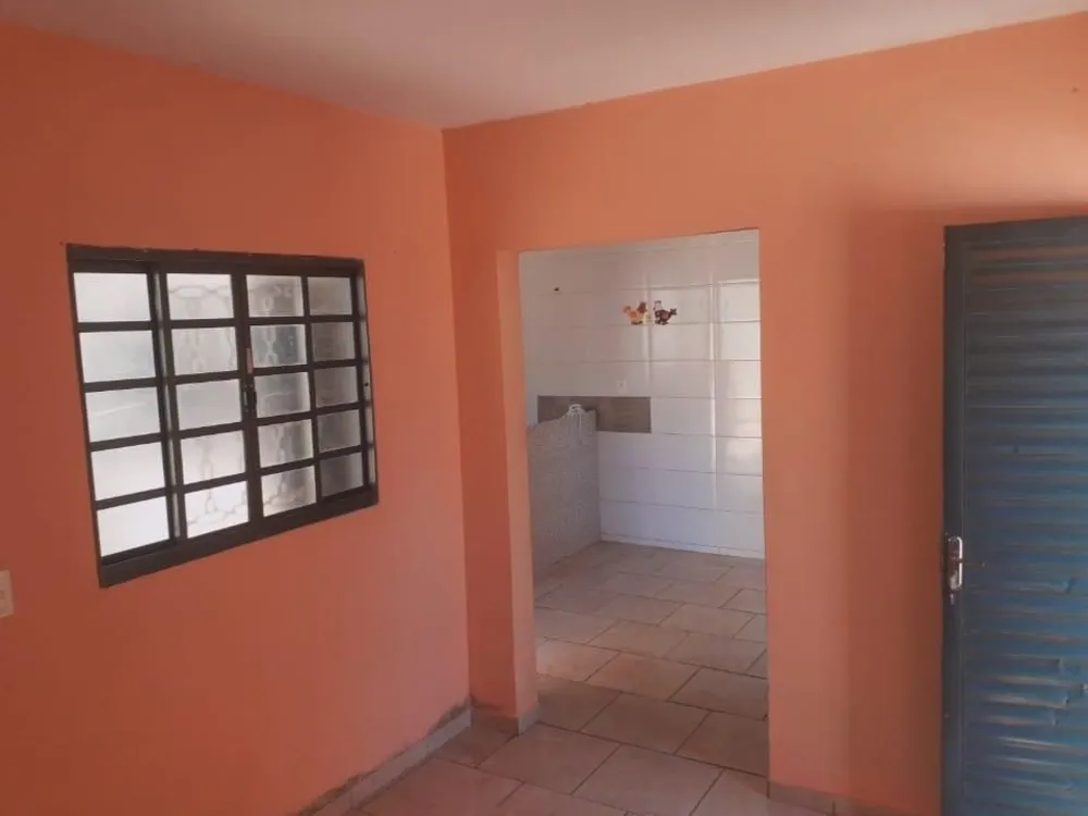 Casa, 1 quarto, 130 m² - Foto 2
