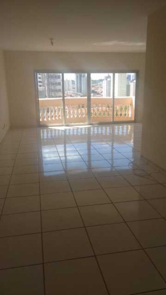 Apartamento para alugar com 3 quartos, 183m² - Foto 2