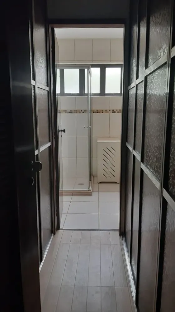 Casa, 4 quartos, 304 m² - Foto 2