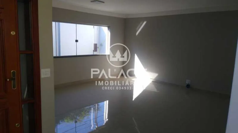 Casa, 3 quartos, 310 m² - Foto 1
