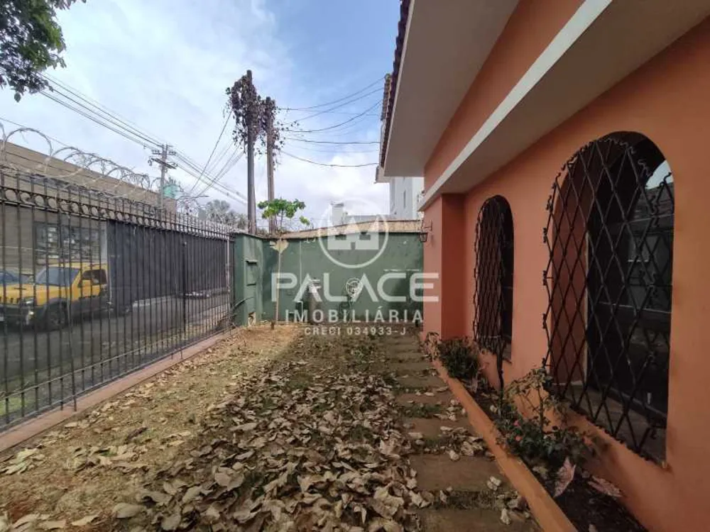 Casa, 3 quartos, 284 m² - Foto 2