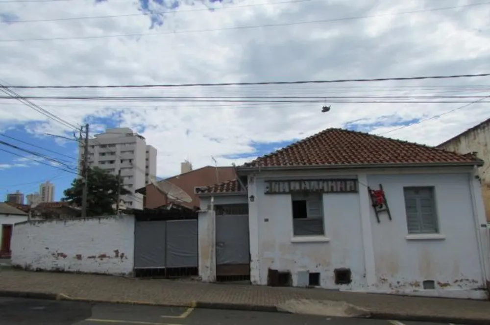 Casa, 3 quartos, 234 m² - Foto 2