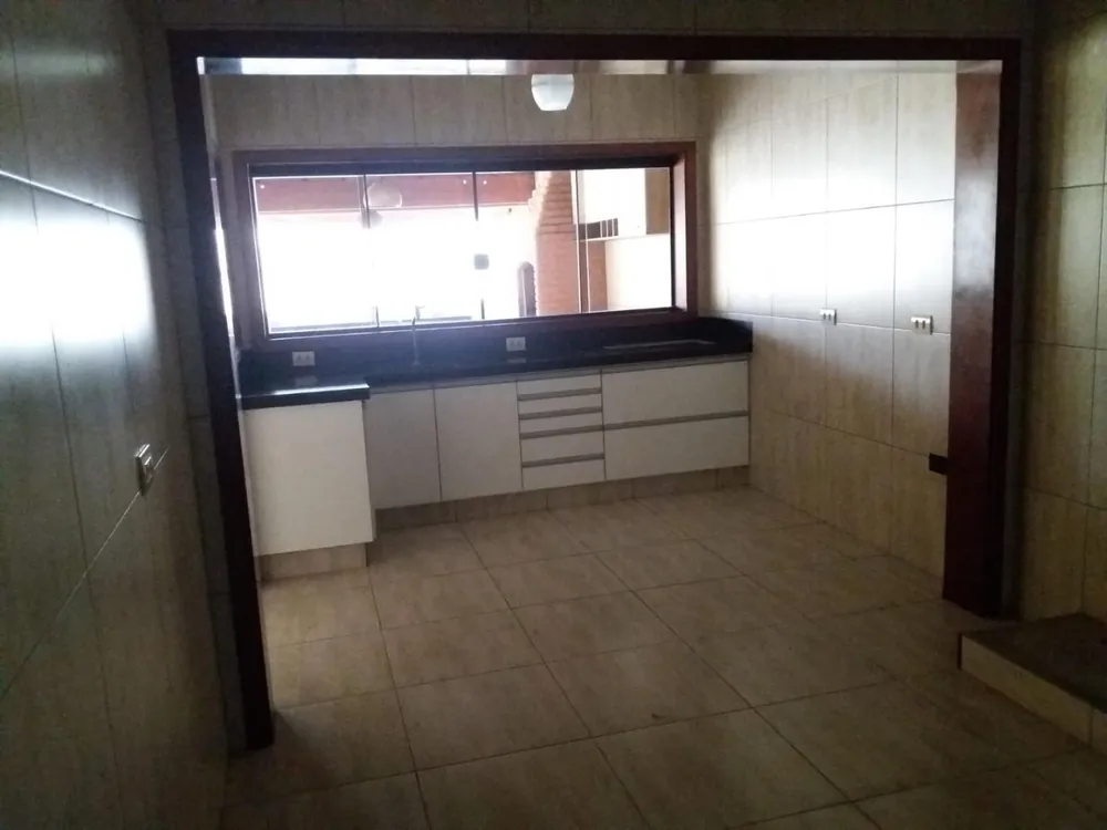 Casa, 2 quartos, 200 m² - Foto 11