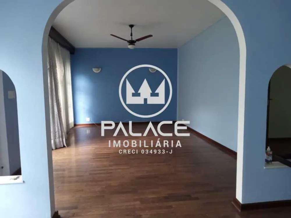 Casa, 3 quartos, 297 m² - Foto 2