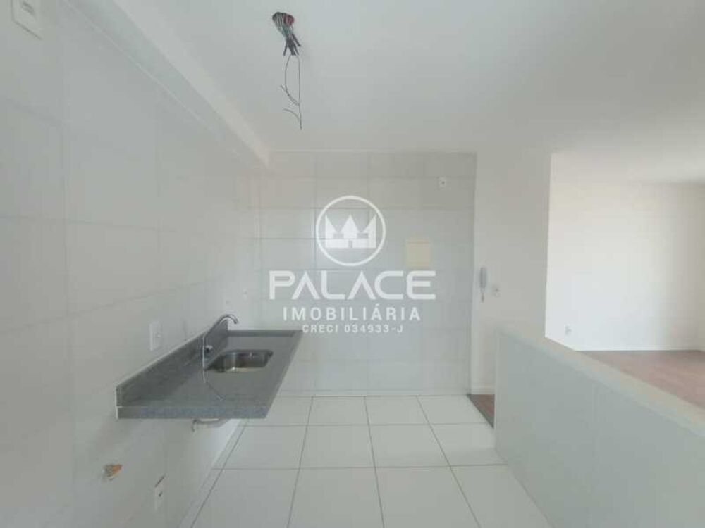 Apartamento para alugar com 3 quartos, 72m² - Foto 2