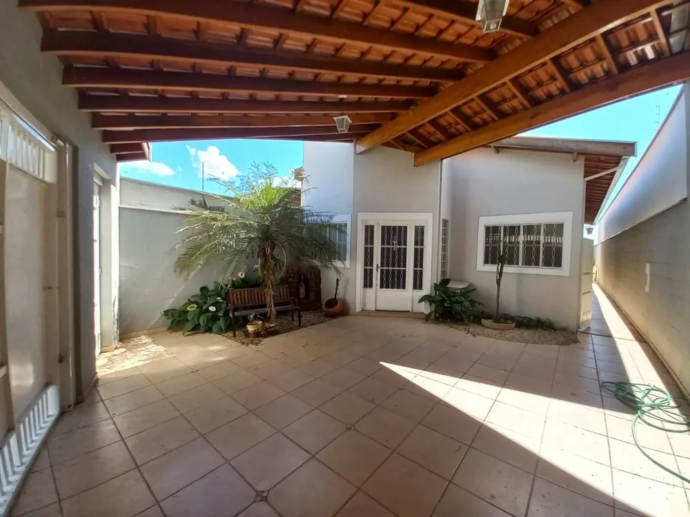 Casa, 3 quartos, 133 m² - Foto 1