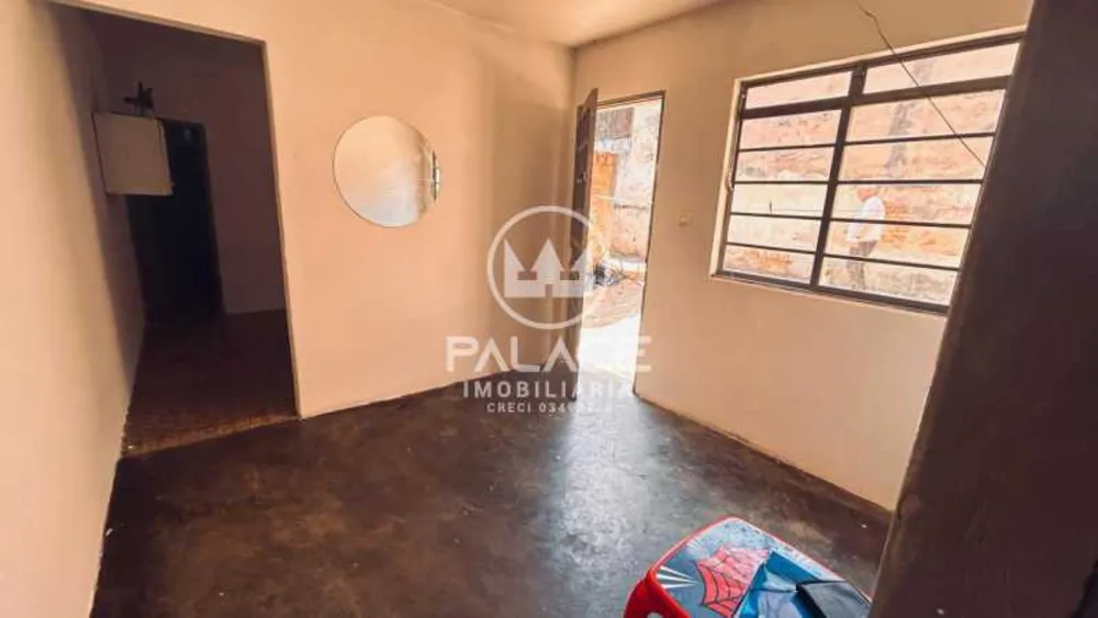 Casa, 2 quartos, 120 m² - Foto 2