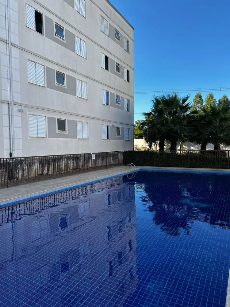 Apartamento à venda com 2 quartos, 46m² - Foto 3