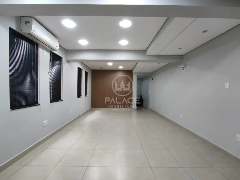Prédio Inteiro, 55 m² - Foto 1