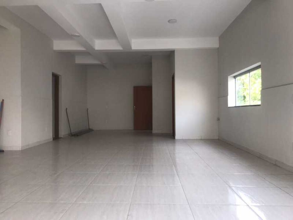 Loja-Salão para alugar, 121m² - Foto 1