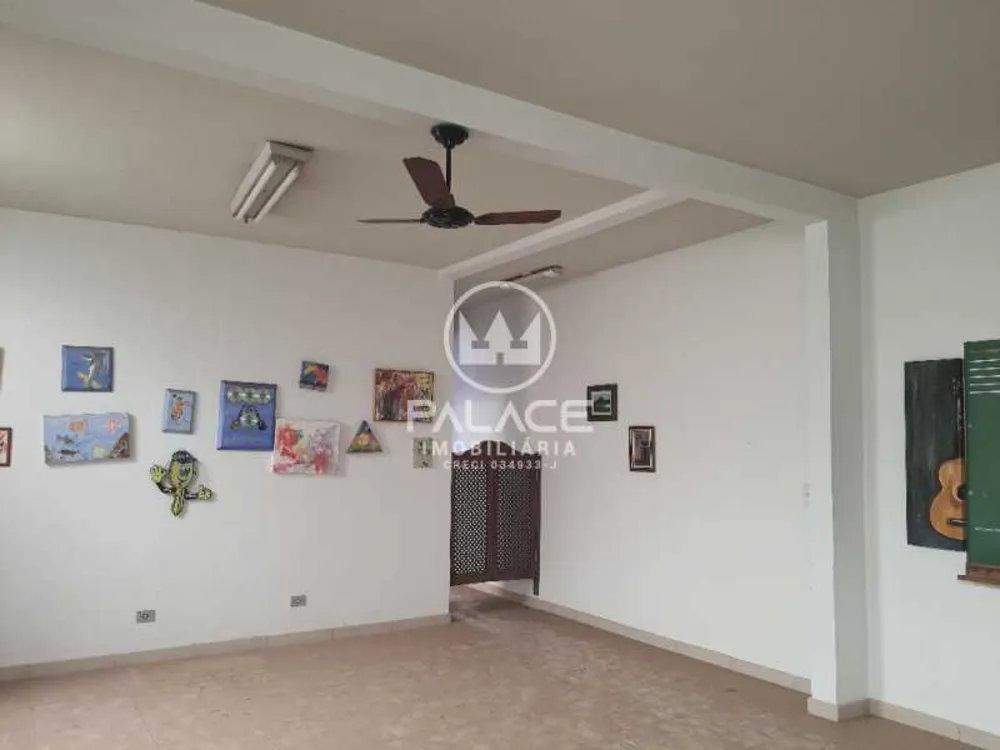 Casa, 1 quarto, 193 m² - Foto 1