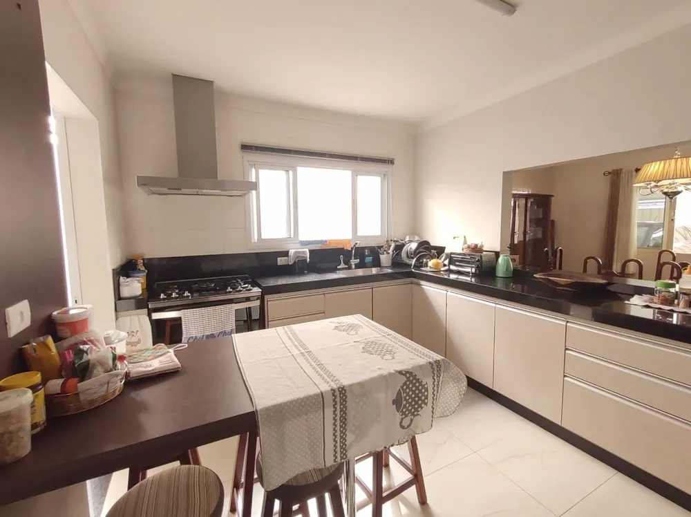 Casa, 3 quartos, 163 m² - Foto 1