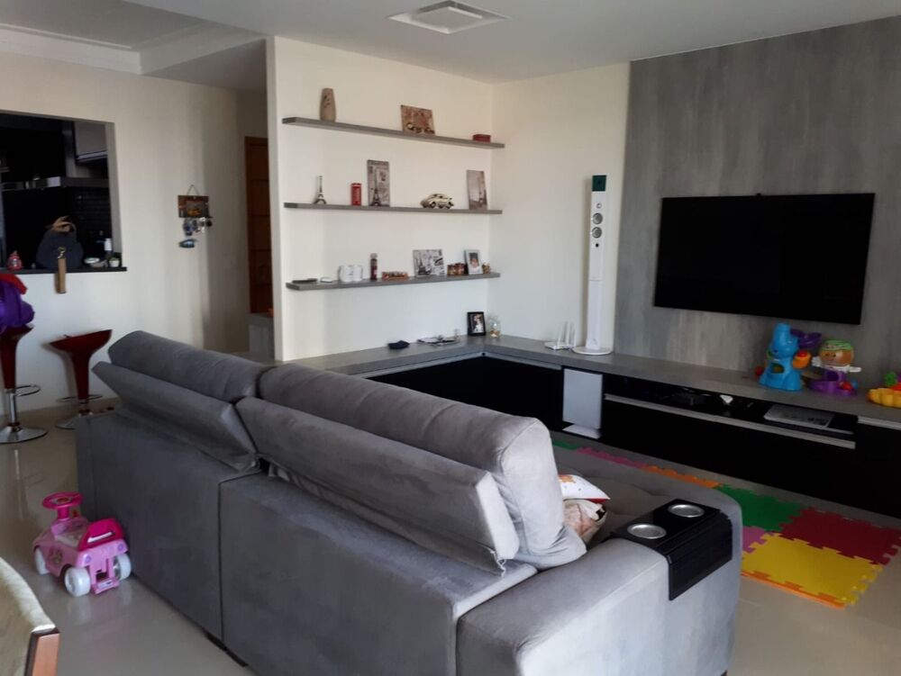 Apartamento à venda com 3 quartos, 140m² - Foto 6