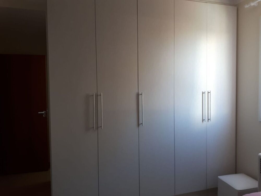 Apartamento à venda com 3 quartos, 140m² - Foto 3