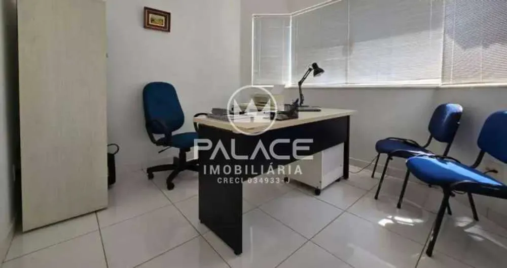 Casa, 3 quartos, 242 m² - Foto 3