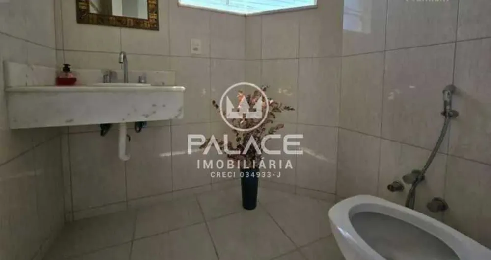 Casa, 3 quartos, 242 m² - Foto 2