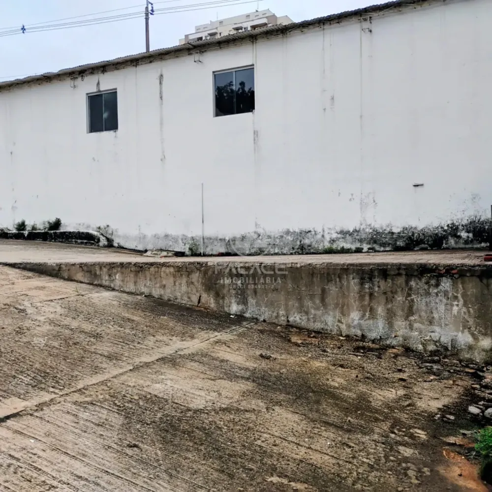 Prédio Inteiro, 1000 m² - Foto 2