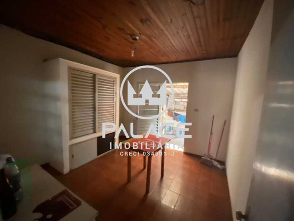 Casa à venda com 4 quartos, 230m² - Foto 4