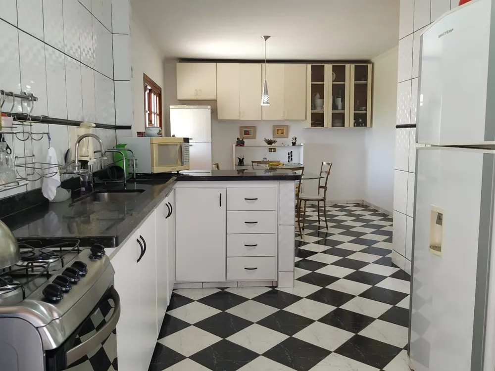 Casa, 4 quartos, 320 m² - Foto 3