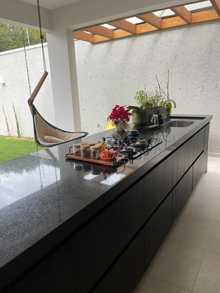 Casa, 3 quartos, 263 m² - Foto 8