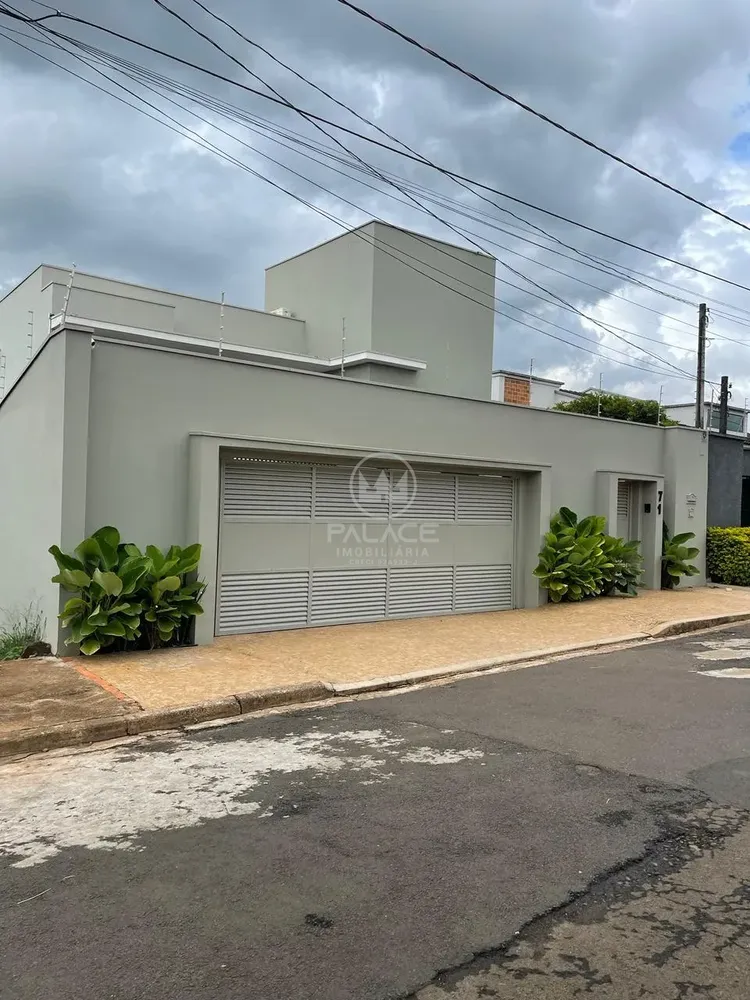 Casa, 3 quartos, 263 m² - Foto 2