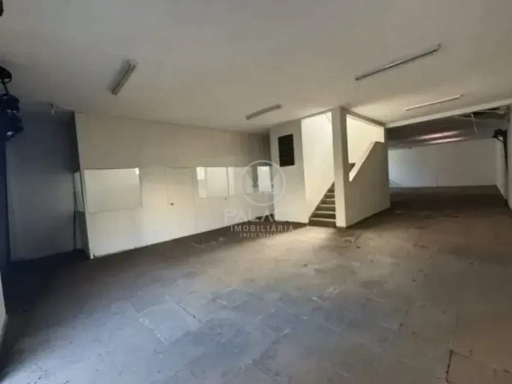Prédio Inteiro, 575 m² - Foto 1