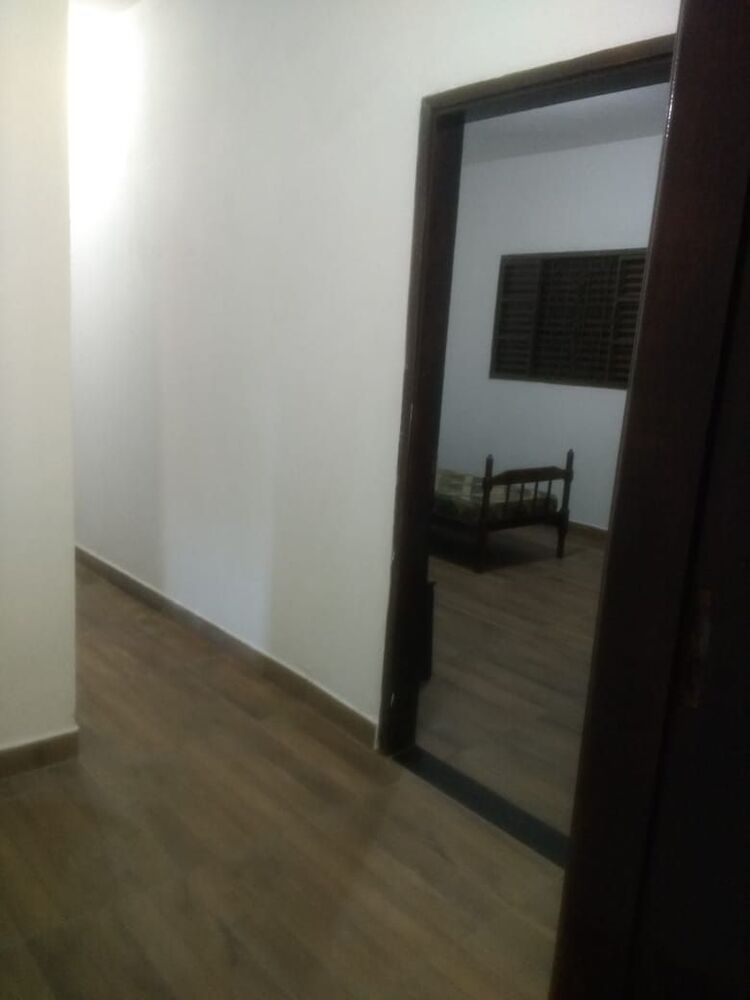 Chácara à venda com 4 quartos, 170m² - Foto 8