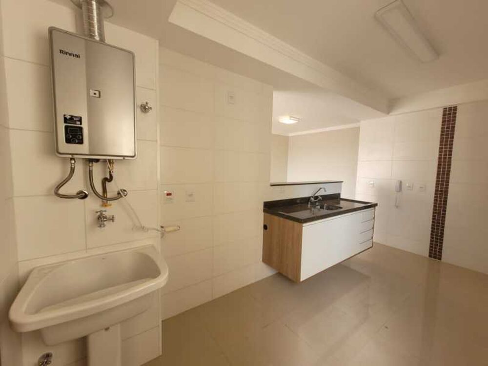 Apartamento à venda com 3 quartos, 98m² - Foto 4