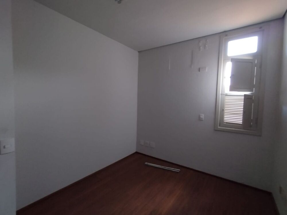 Casa Comercial para alugar, 244m² - Foto 2