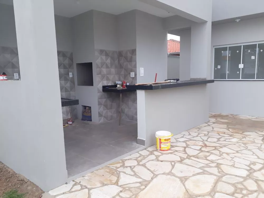 Casa à venda com 3 quartos, 150m² - Foto 3