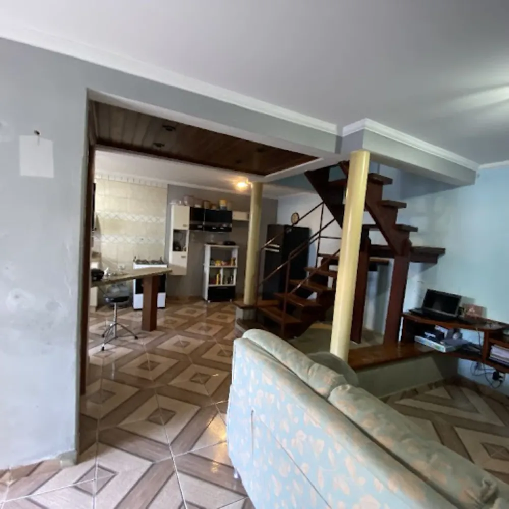 Casa, 4 quartos, 145 m² - Foto 1