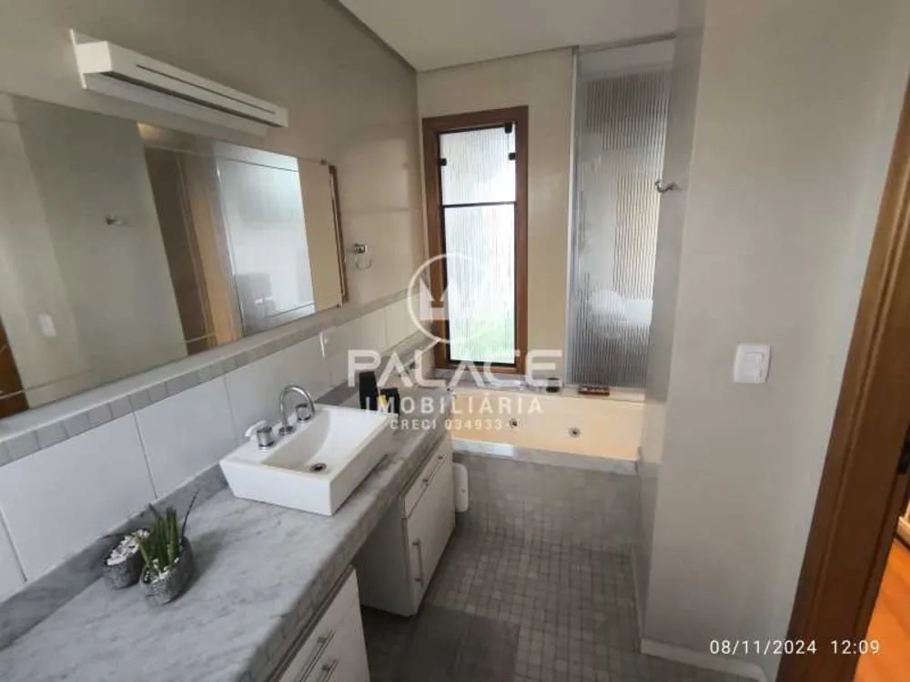 Casa, 3 quartos, 243 m² - Foto 4
