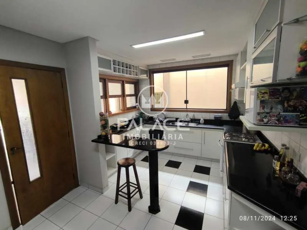 Casa, 3 quartos, 243 m² - Foto 12