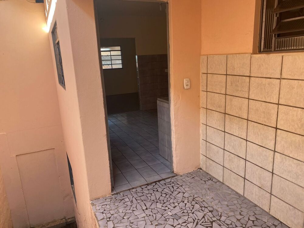 Casa Comercial à venda e aluguel com 2 quartos, 222m² - Foto 4