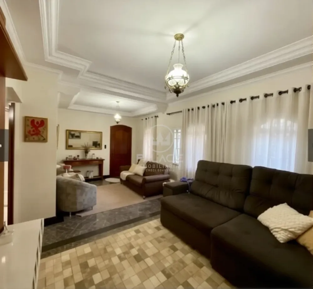Casa, 3 quartos, 219 m² - Foto 3