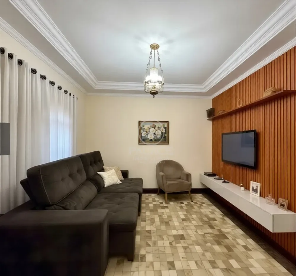 Casa, 3 quartos, 219 m² - Foto 2