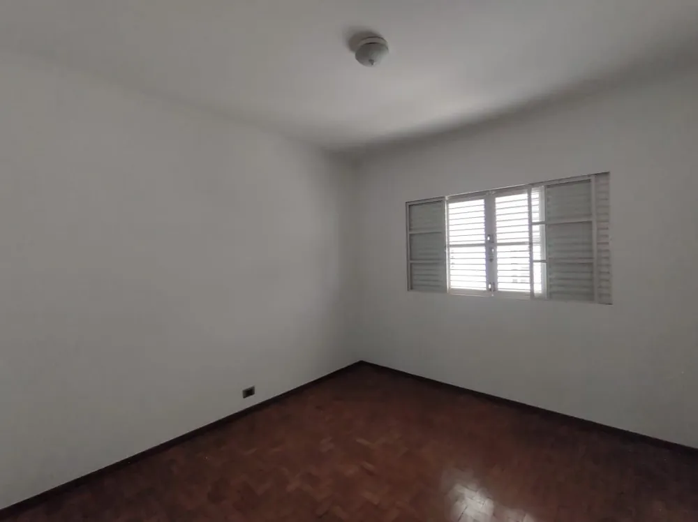 Casa, 3 quartos, 220 m² - Foto 2