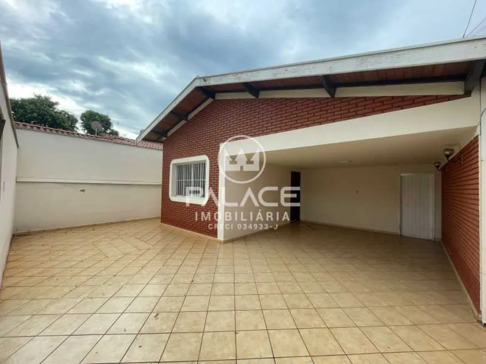 Casa, 2 quartos, 180 m² - Foto 1