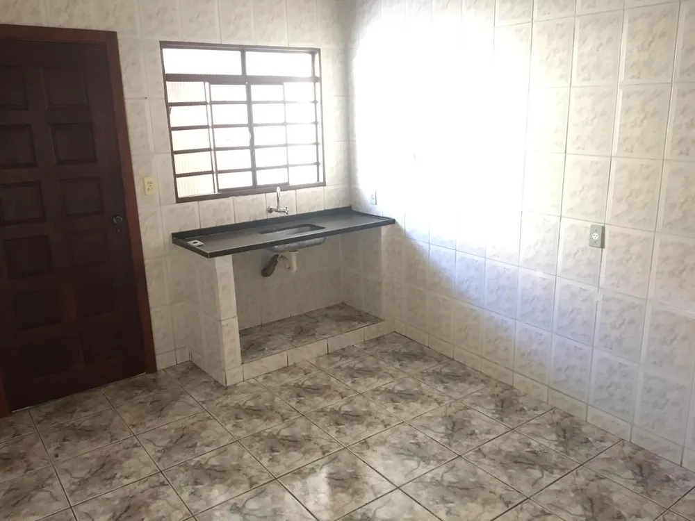 Casa, 2 quartos, 278 m² - Foto 6