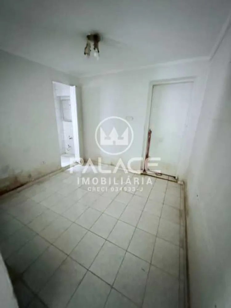 Casa, 4 quartos, 179 m² - Foto 1