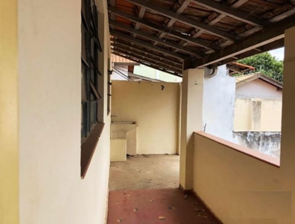 Casa à venda com 2 quartos, 173m² - Foto 7