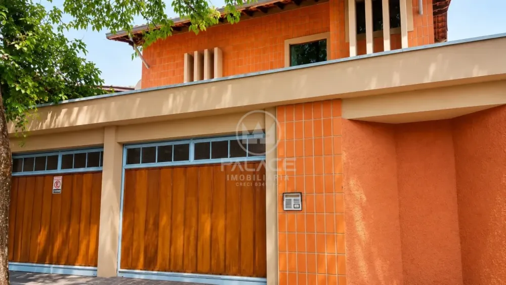 Casa, 4 quartos, 312 m² - Foto 1