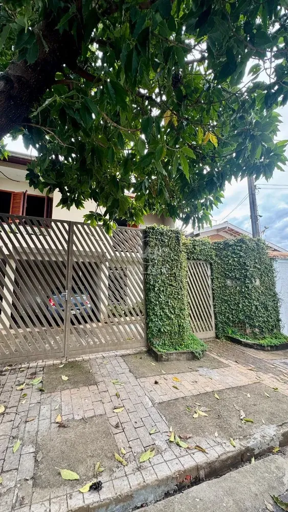Casa, 3 quartos, 257 m² - Foto 1