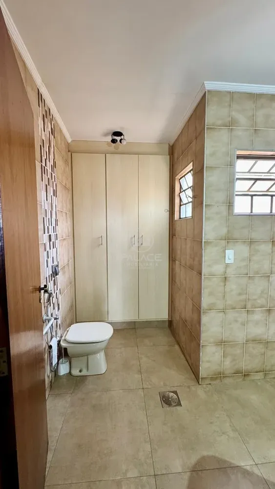 Casa, 3 quartos, 257 m² - Foto 1