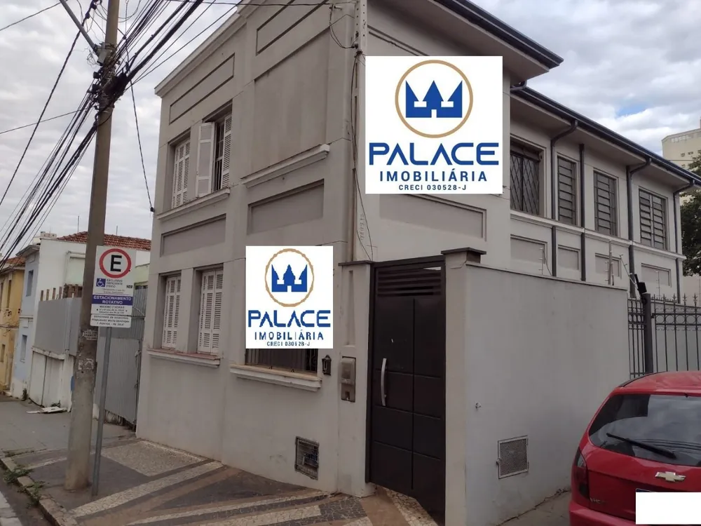 Casa, 3 quartos, 218 m² - Foto 1